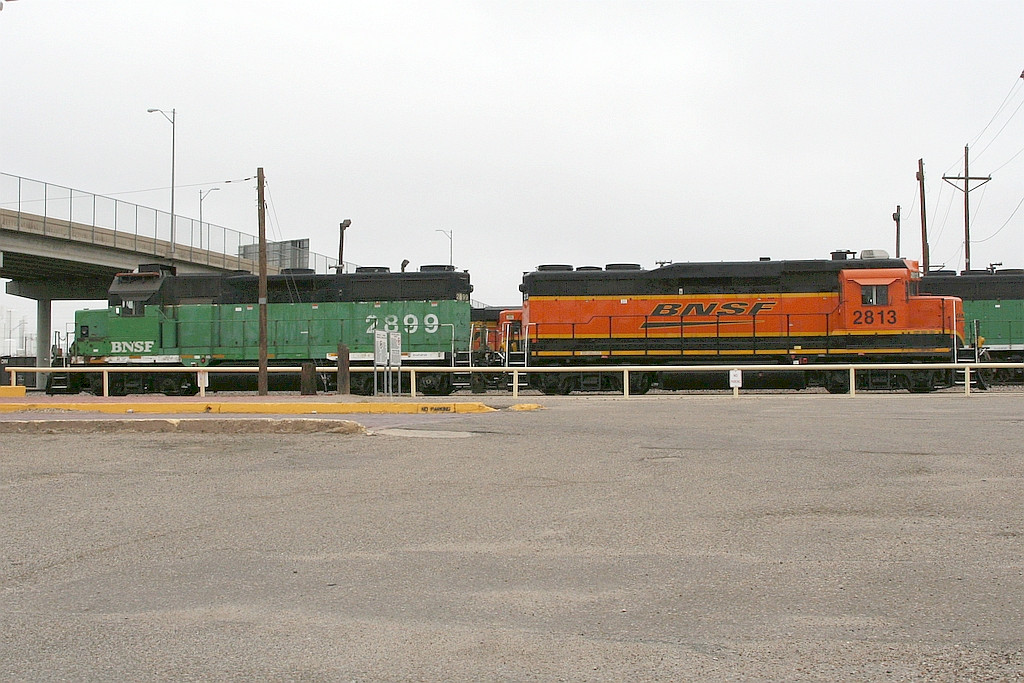 BNSF 2899 2813